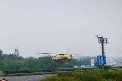 山东电视台报道山东通航两架直升机参与空地联合救援演练